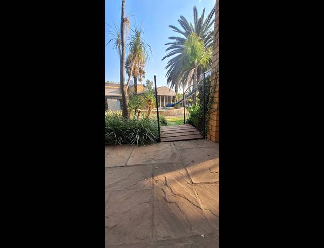 5 BEDROOM HOUSE FOR SALE IN VANDERBIJLPARK SW 5